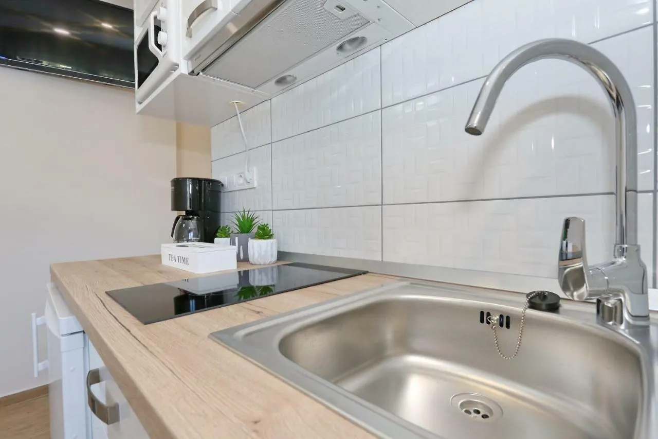 Two New Apartments By The Town Center Zadar