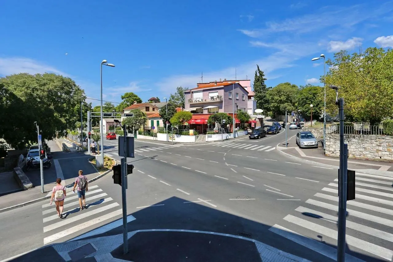 Two New Apartments By The Town Center Zadar