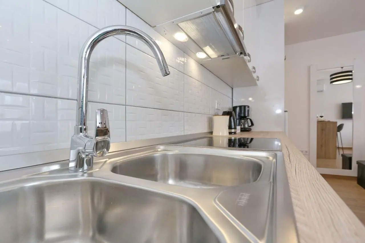 Two New Apartments By The Town Center Zadar 0*,